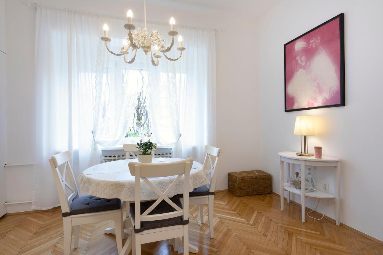Vedrana-Near Centre And Free Garage, Electricity For Electric Cars Zagreb Bagian luar foto